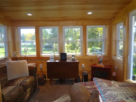 1793 Parade Road Laconia NH 03246