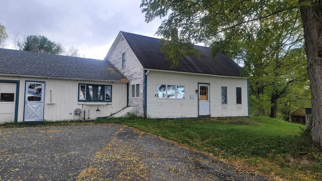 351 Lily Pond Road Haverhill NH 03780