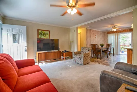 46 Centerwood Drive Concord NH 03301