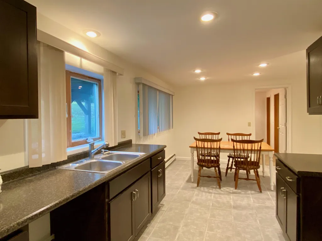 59 Barry Highlands Road Danbury NH 03230