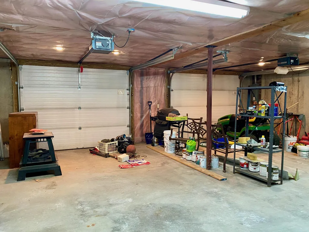 59 Barry Highlands Road Danbury NH 03230