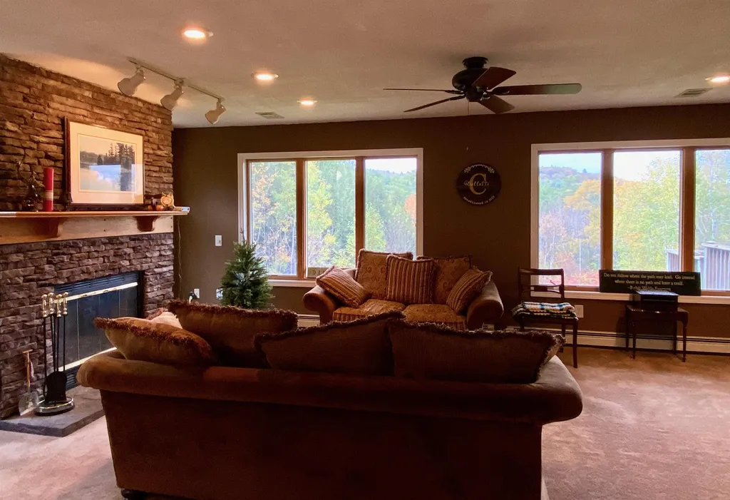 59 Barry Highlands Road Danbury NH 03230