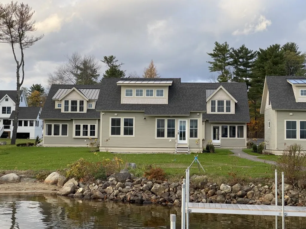 14 Lake Shore Drive Moultonborough NH 03254