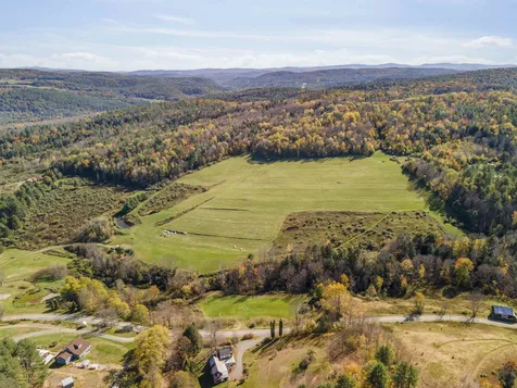 92 Winding Brook Lane Hartford VT 05001