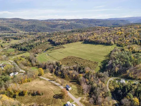 92 Winding Brook Lane Hartford VT 05001