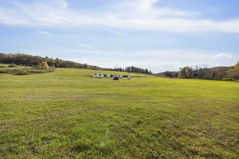 92 Winding Brook Lane Hartford VT 05001