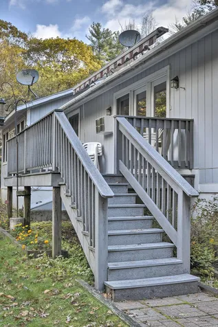 114 Rabbit Hollow Road Winchester NH 03470