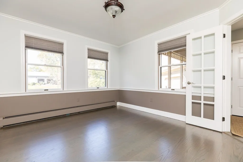12 Ruth Street Portsmouth NH 03801