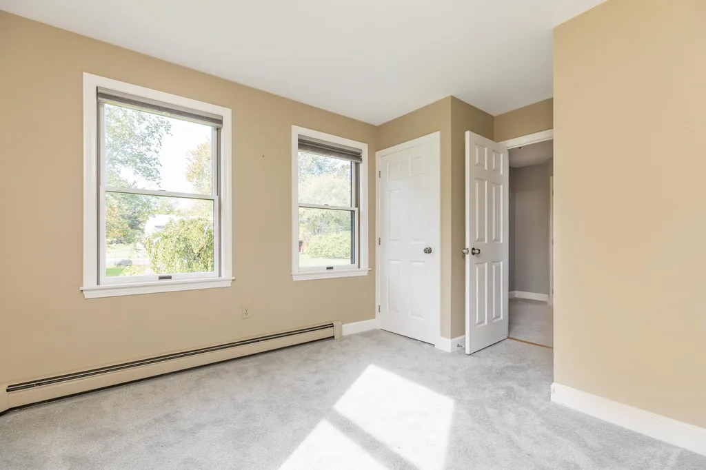 12 Ruth Street Portsmouth NH 03801