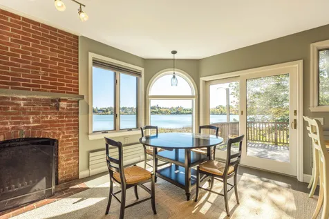 12 Ruth Street Portsmouth NH 03801