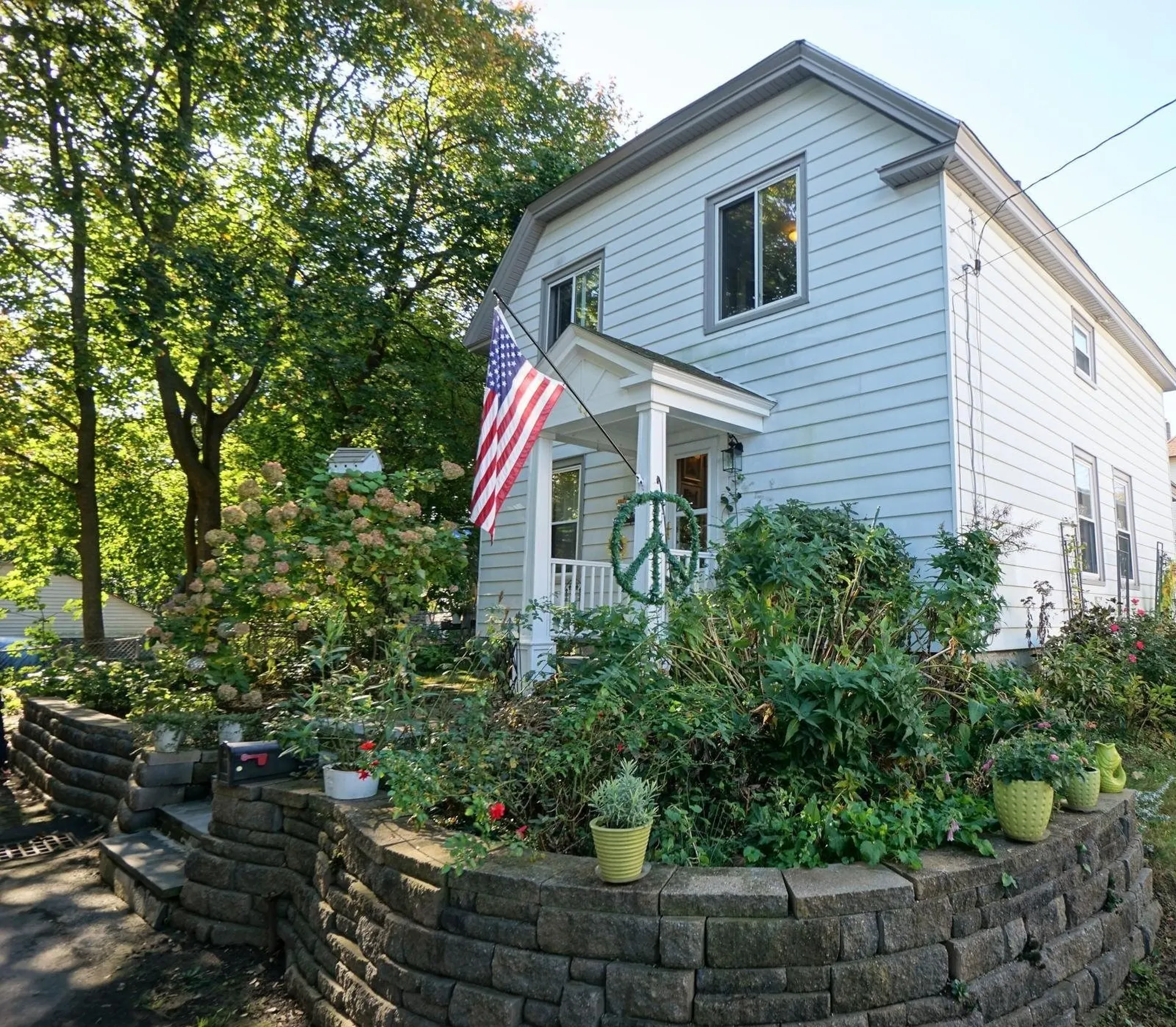 5 West Everett Street Derry NH 03038