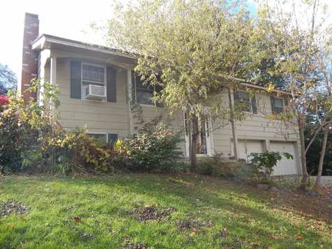 4 Meadow Lane Windsor VT 05089