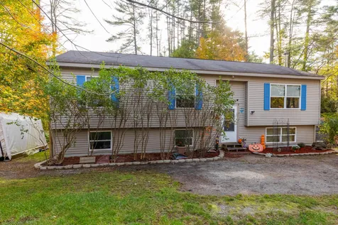 3 Sunrise Place Hillsborough NH 03244