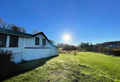 104 Thaddeus Stevens Road Peacham VT 05862