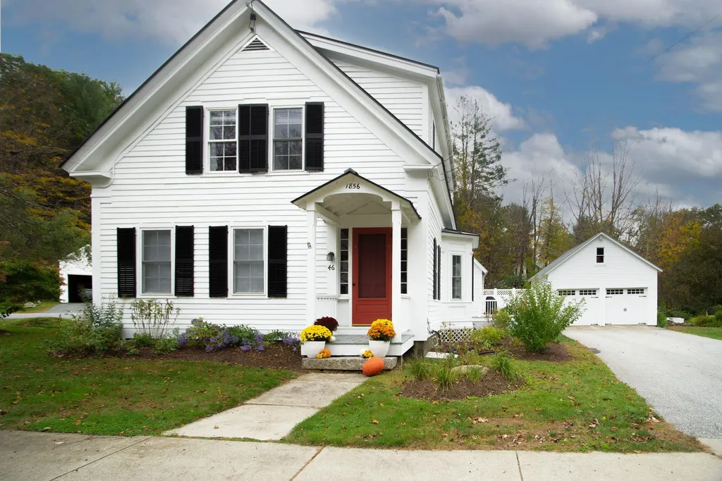 46 West Street Newfane VT 05345