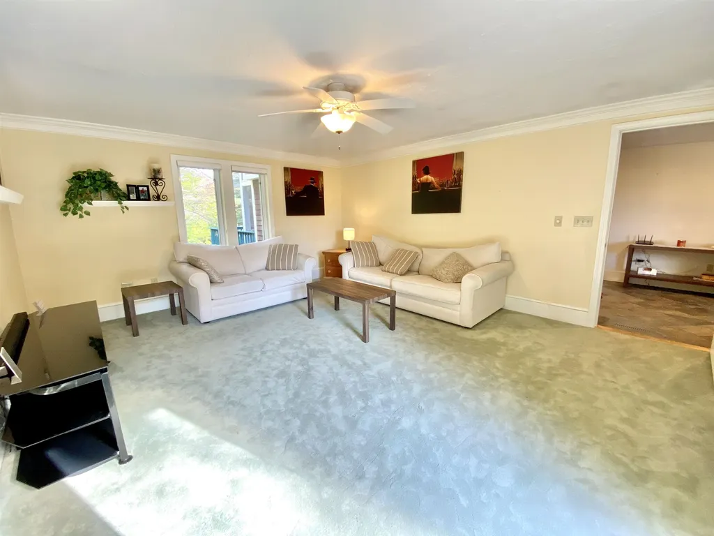 187 Intervale Road Gilford NH 03249
