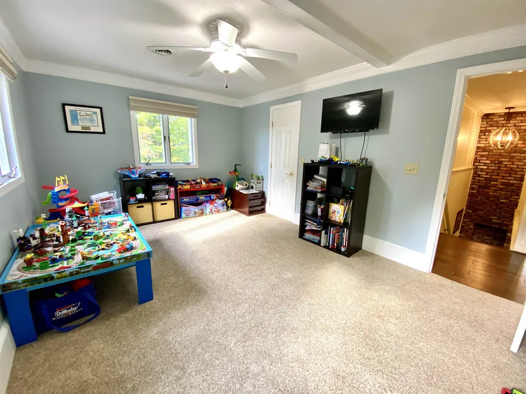 187 Intervale Road Gilford NH 03249
