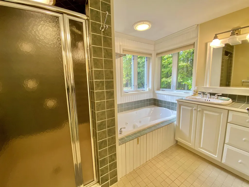 187 Intervale Road Gilford NH 03249