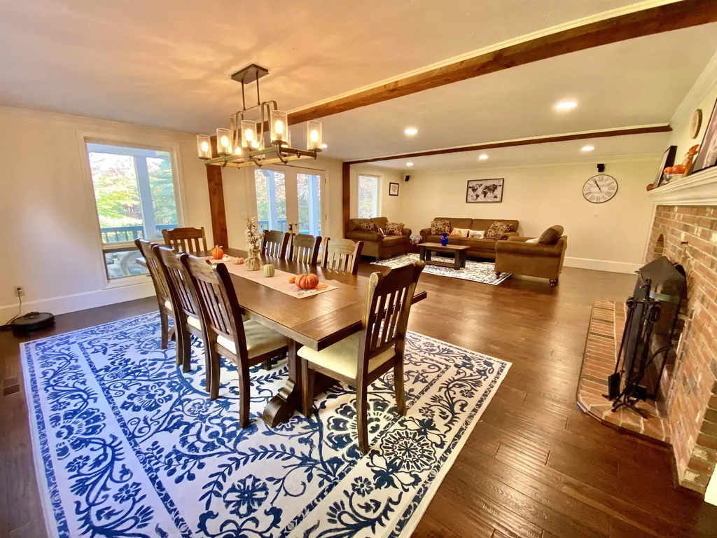 187 Intervale Road Gilford NH 03249