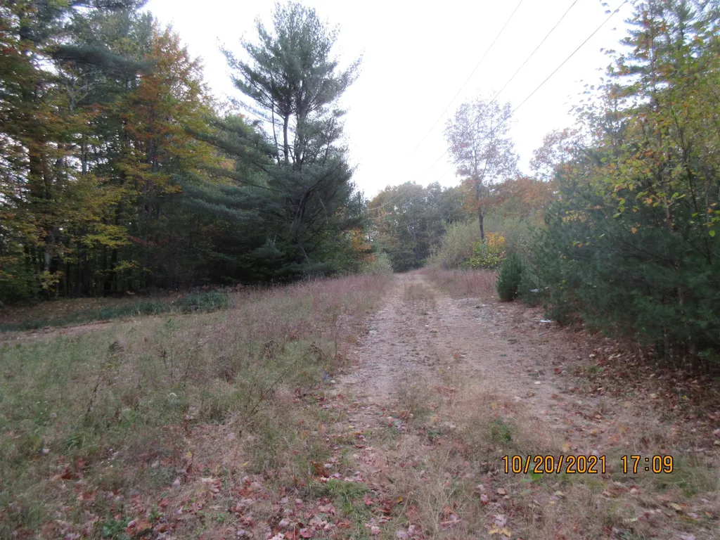 18 Ernst Road Milton NH 03851