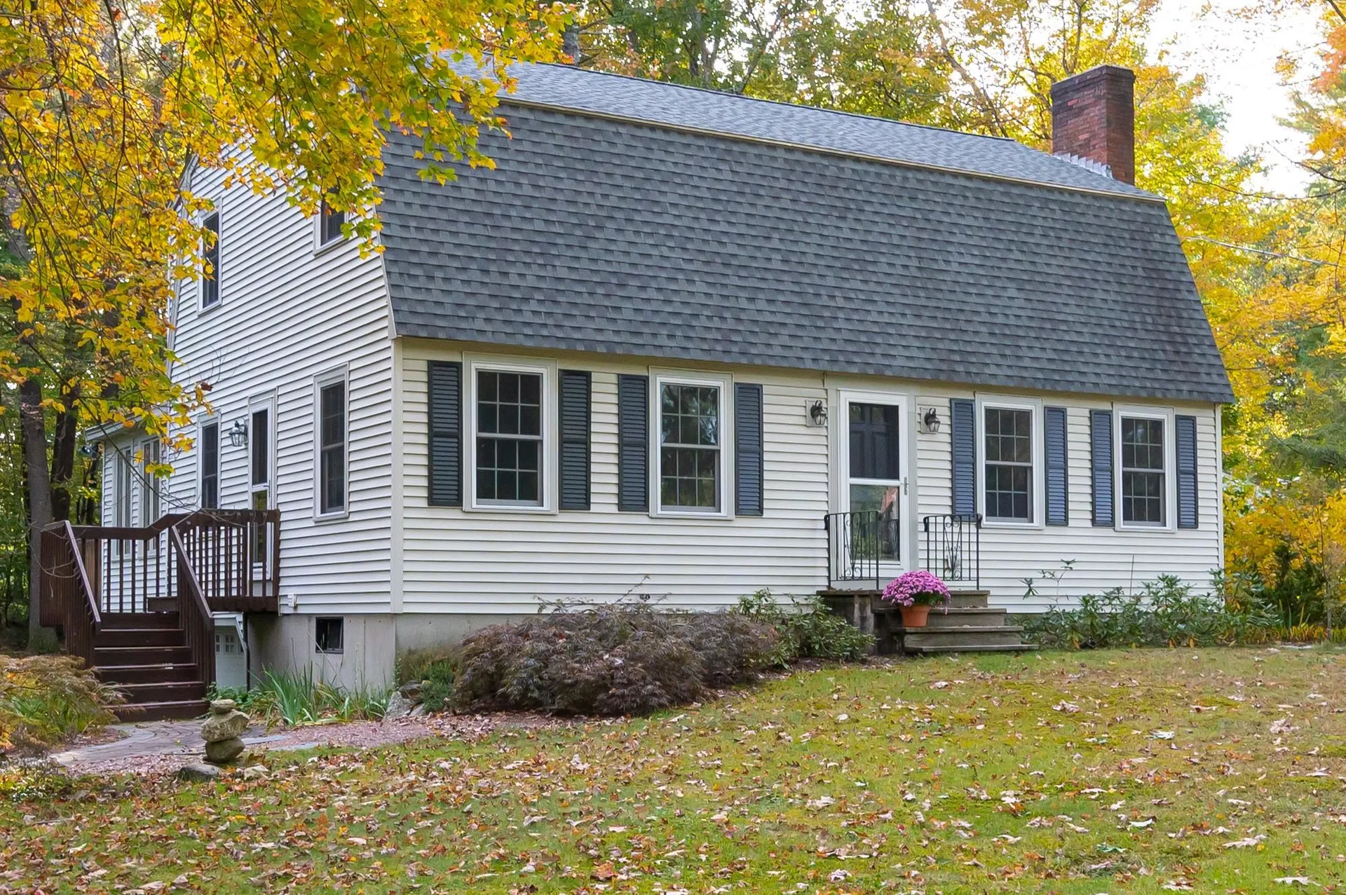 83 Londonderry Road Windham NH 03087