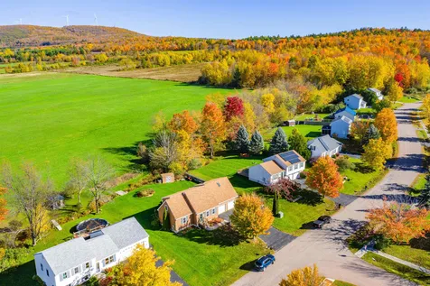 28 Hunting Ridge Lane Milton VT 05468