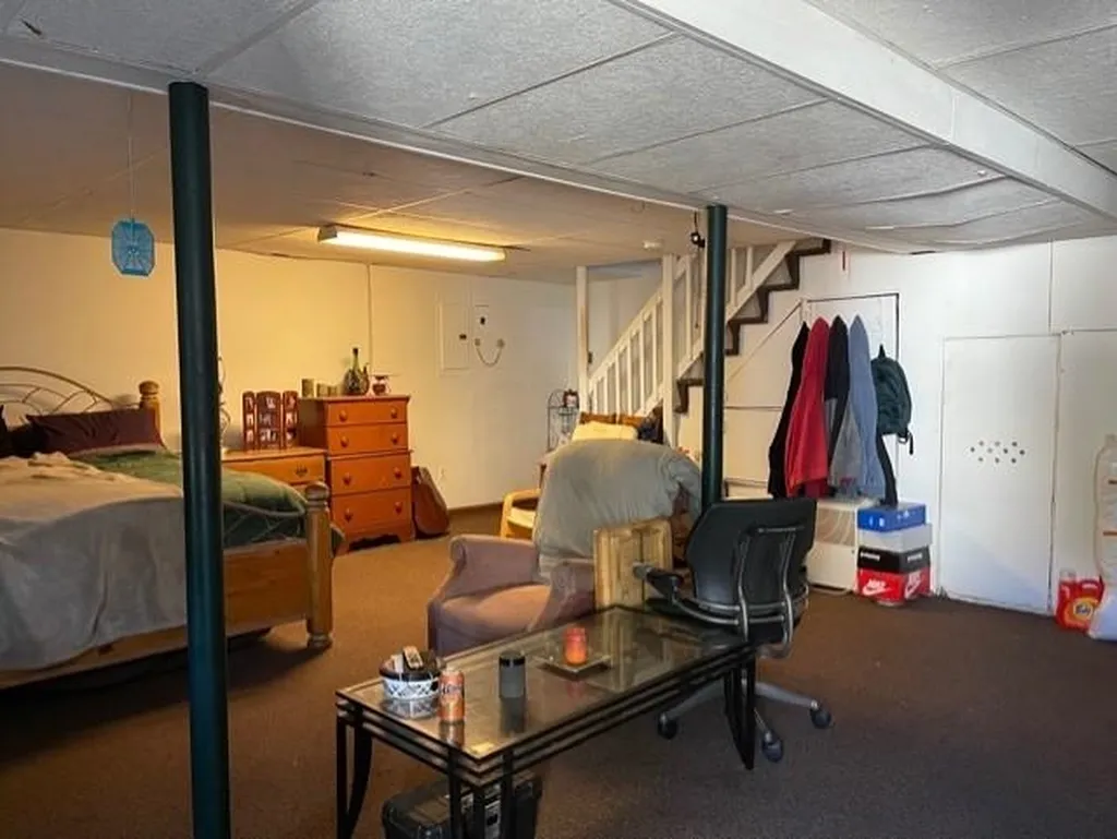 4 Kerri Lane Hooksett NH 03106