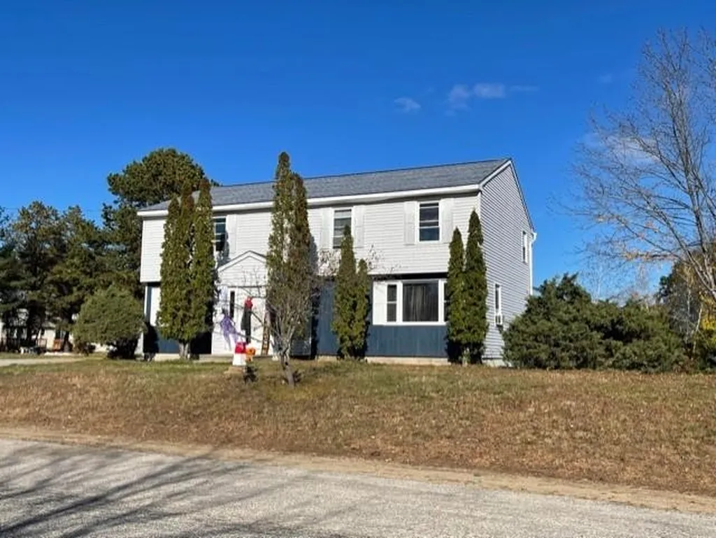 4 Kerri Lane Hooksett NH 03106