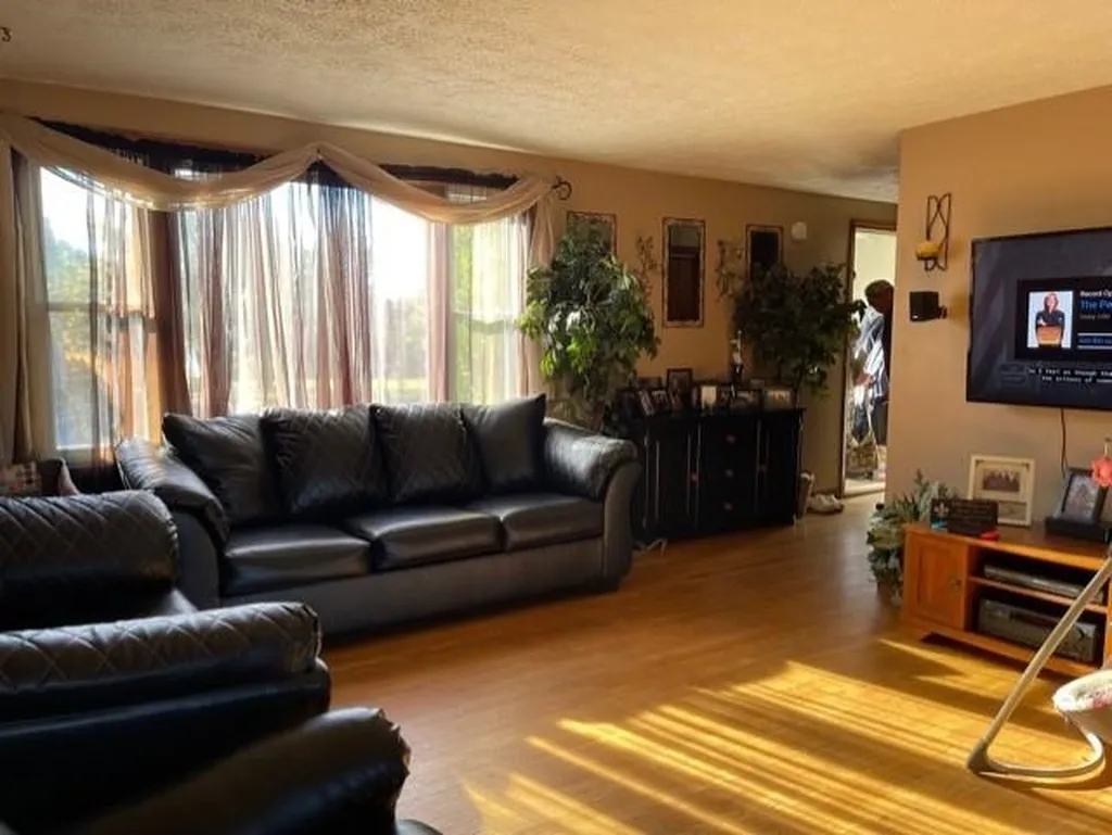 4 Kerri Lane Hooksett NH 03106