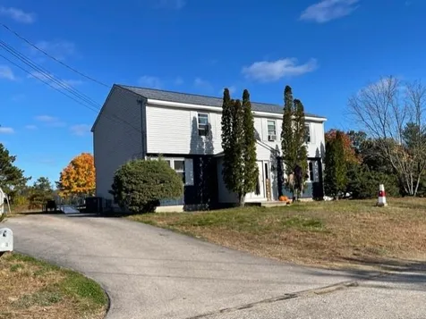 4 Kerri Lane Hooksett NH 03106