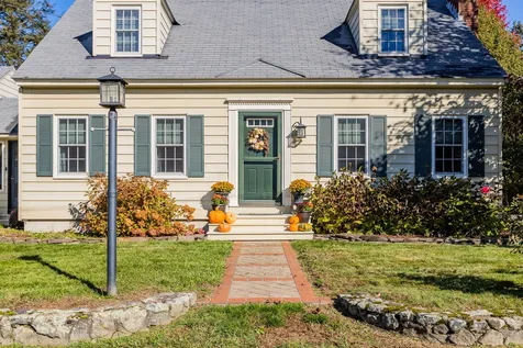 5 Benton Street Lebanon NH 03766