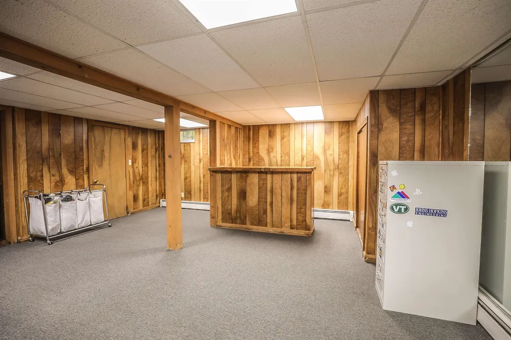 21 Tokanel Drive Londonderry NH 03053