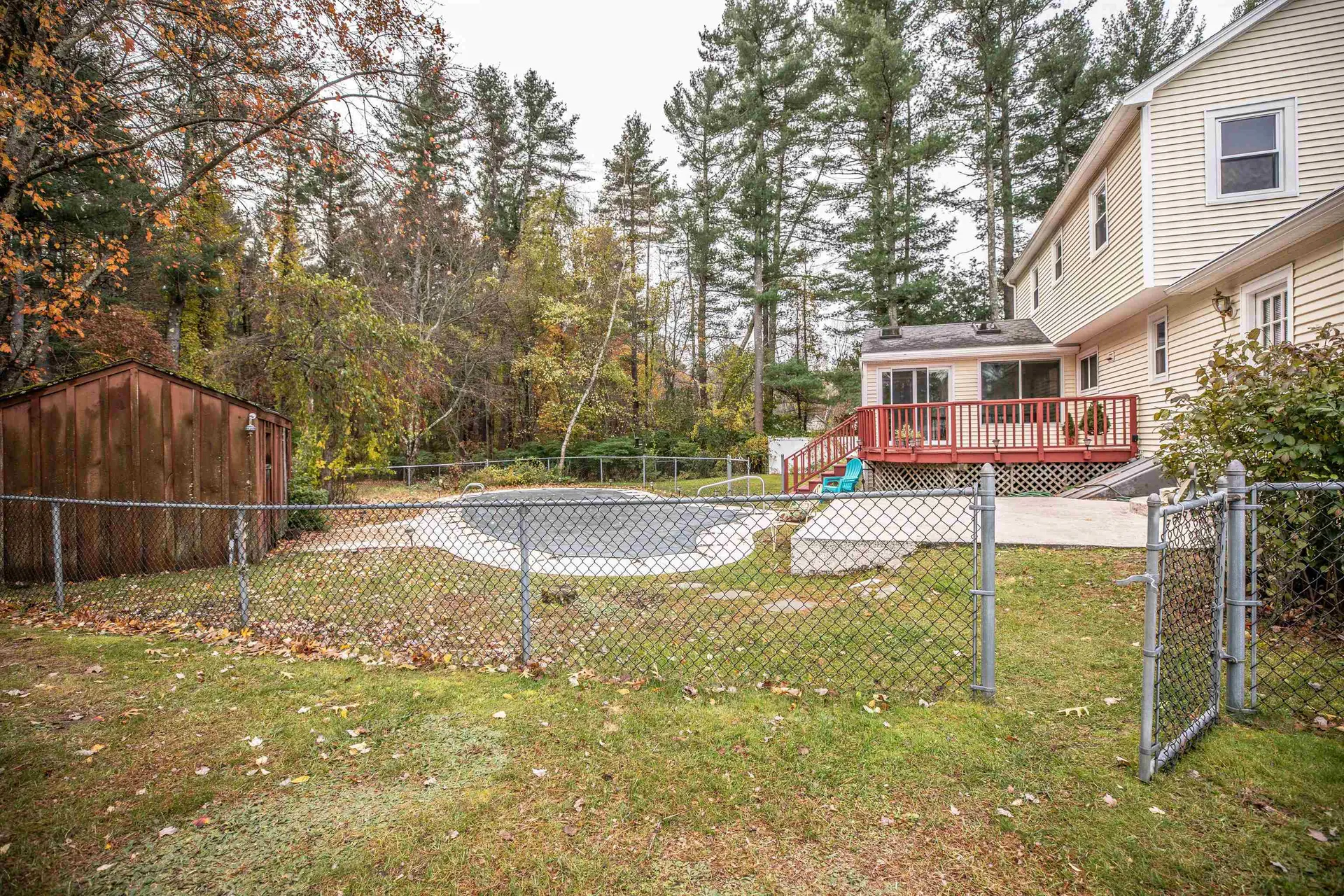 21 Tokanel Drive Londonderry NH 03053