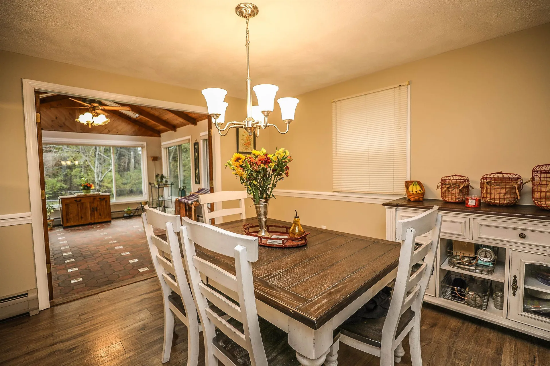 21 Tokanel Drive Londonderry NH 03053