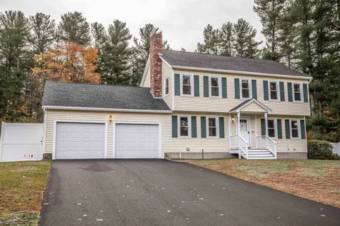 21 Tokanel Drive Londonderry NH 03053
