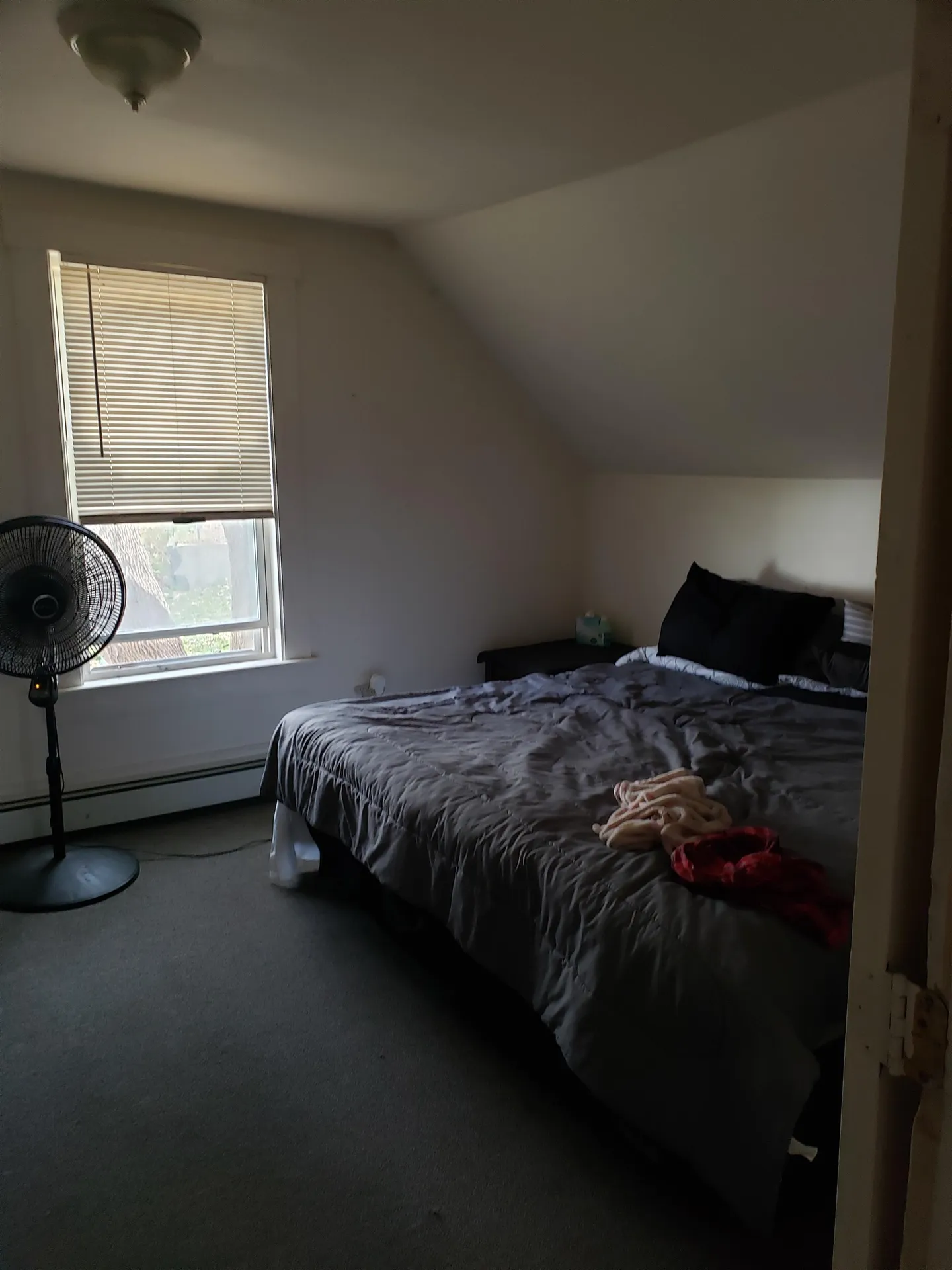 39 Barnes Street Claremont NH 05043