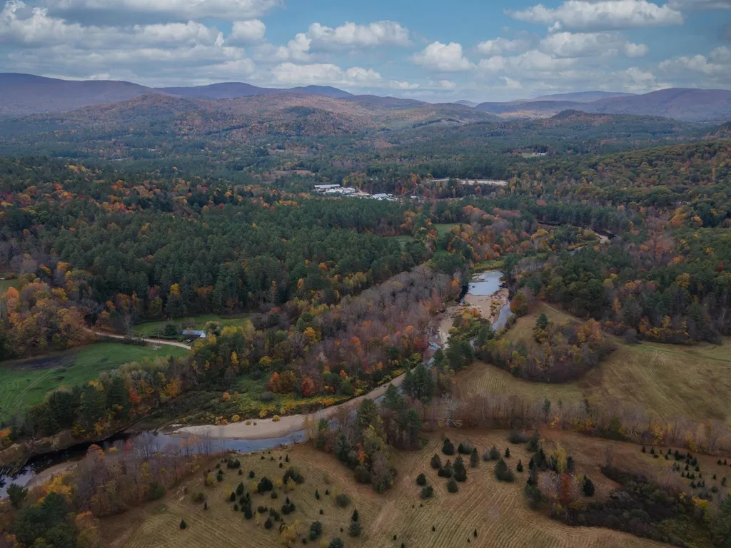 2258 Buffalo Road Rumney NH 03266