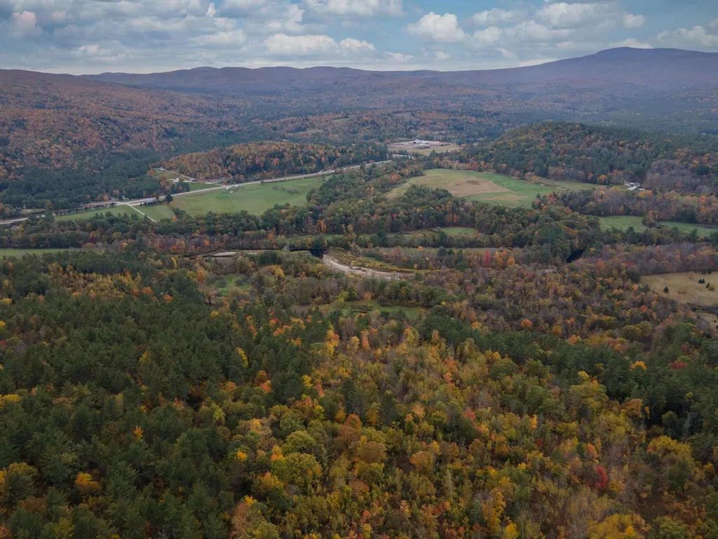 2258 Buffalo Road Rumney NH 03266