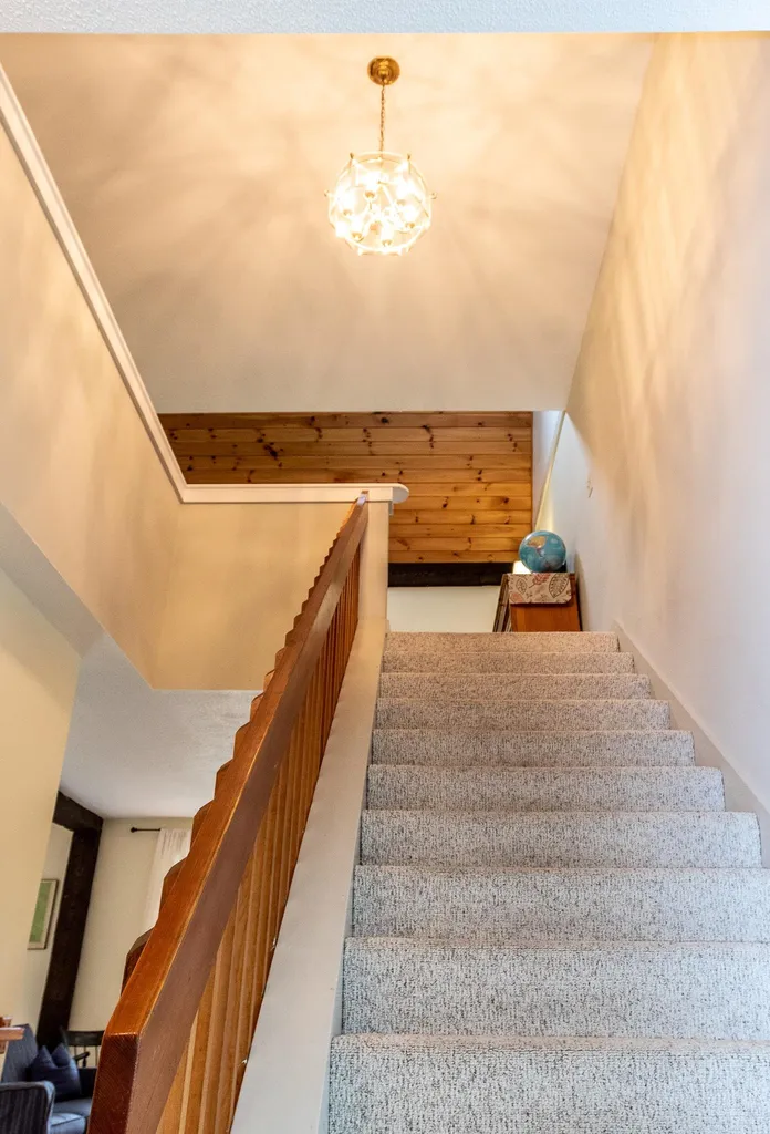 2 Farm House Lane Wolfeboro NH 03894