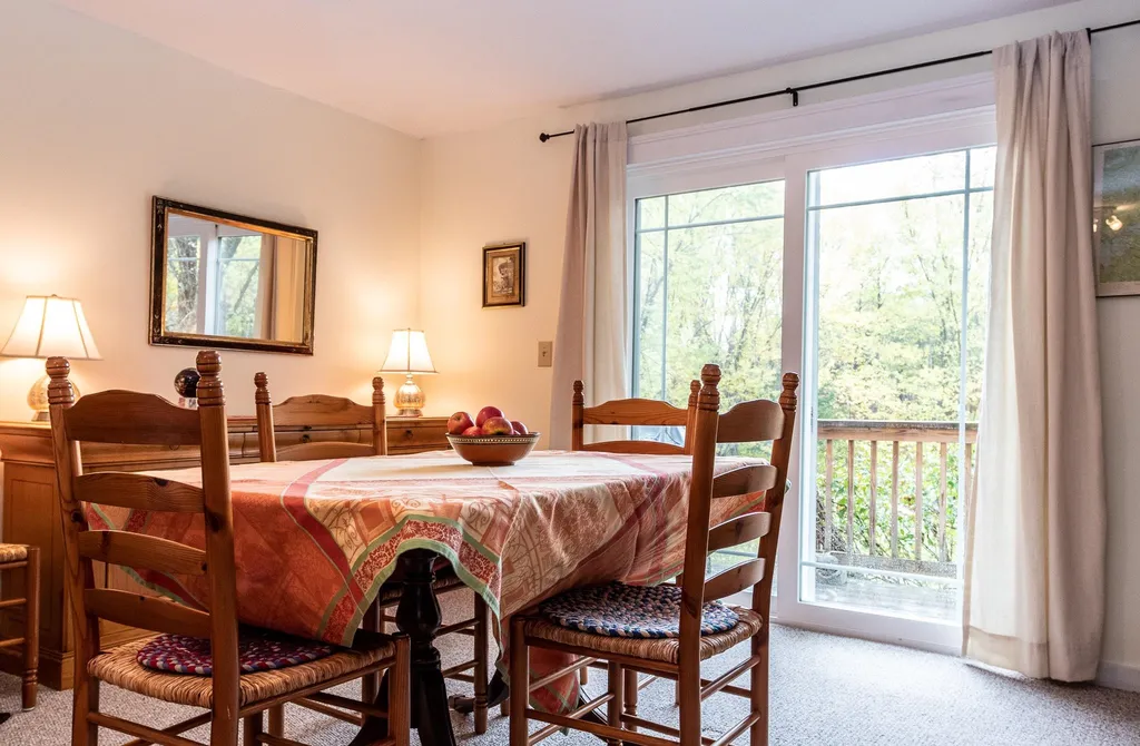 2 Farm House Lane Wolfeboro NH 03894