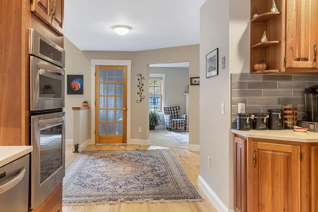 10 Hagan Drive Essex VT 05452