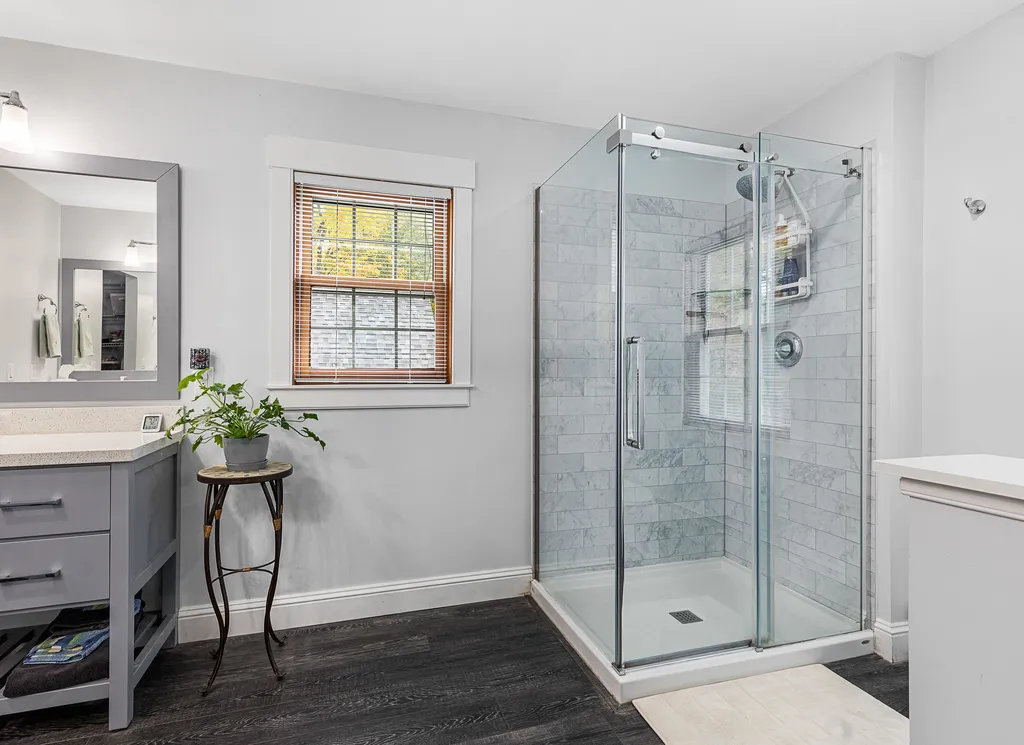 10 Hagan Drive Essex VT 05452