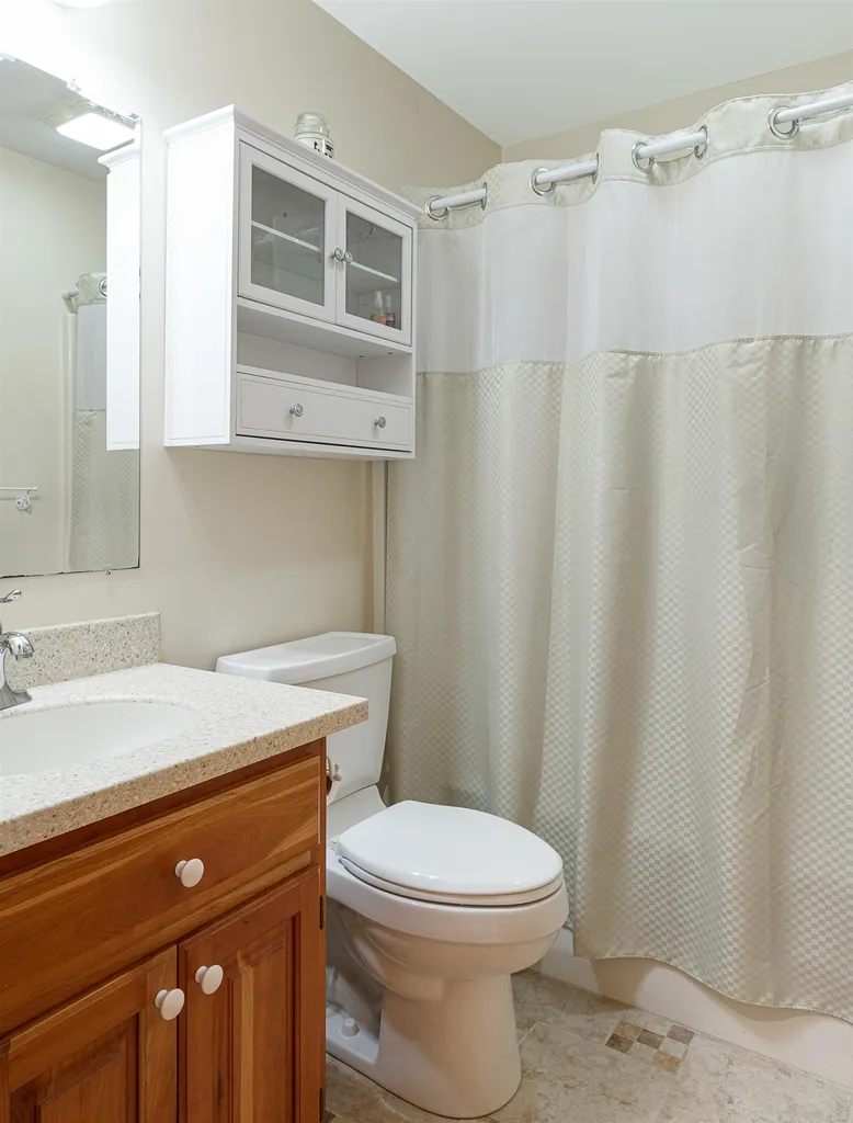 10 Hagan Drive Essex VT 05452