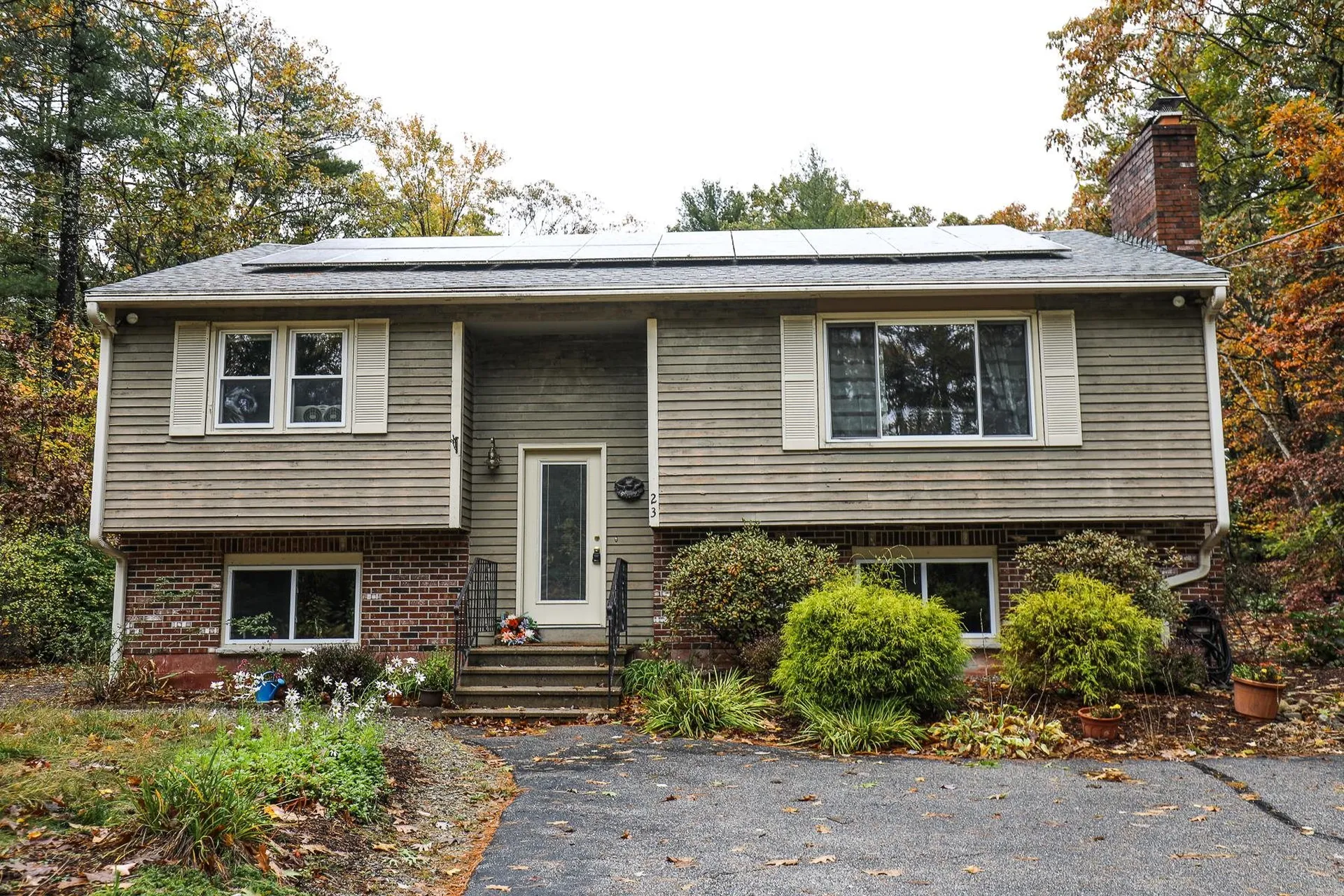 23 Yellow Wood Drive Pelham NH 03076