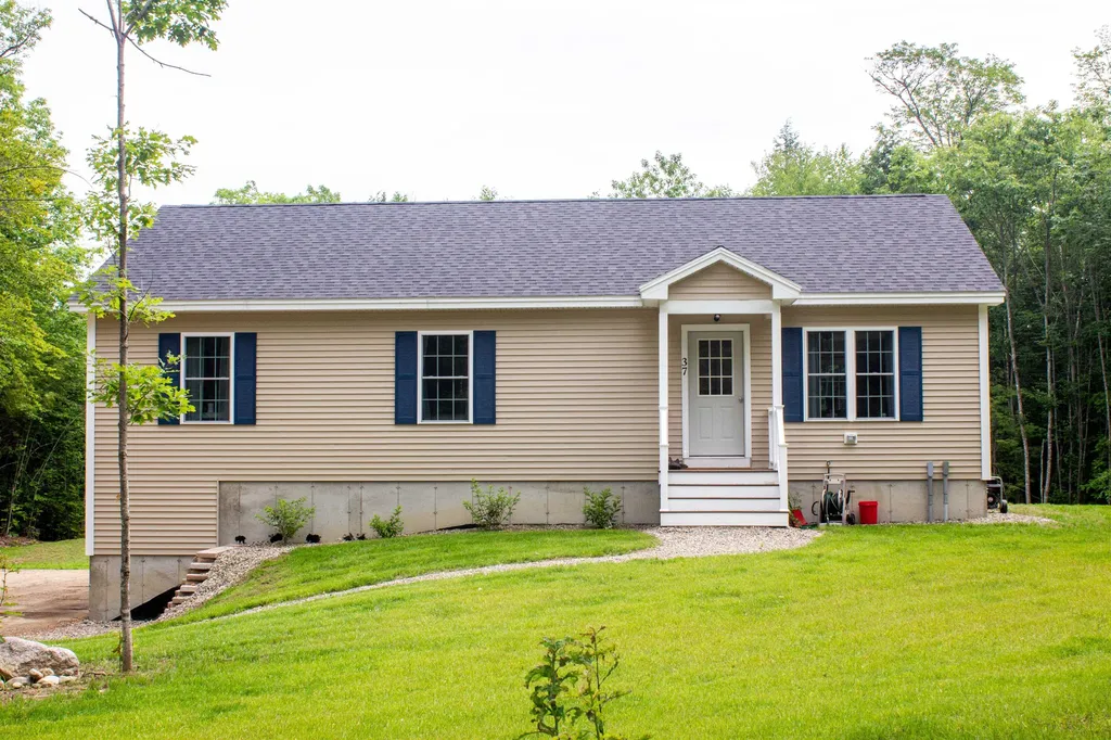 37 Old Milton Mills Road Lebanon ME 04027