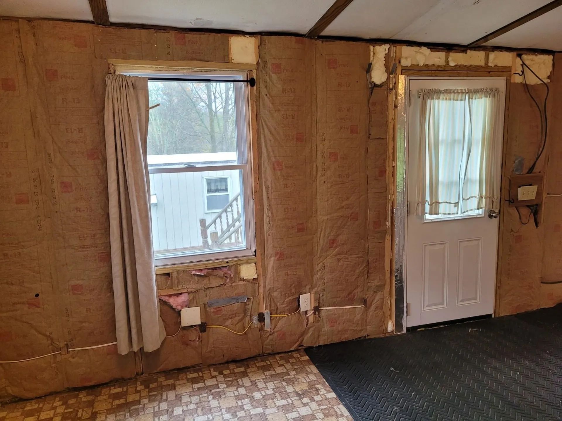 91 Walt's Way Hinesburg VT 05461