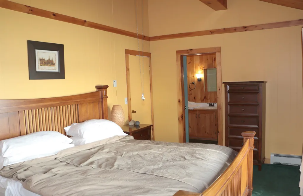 10 Macomber Point Alburgh VT 05440