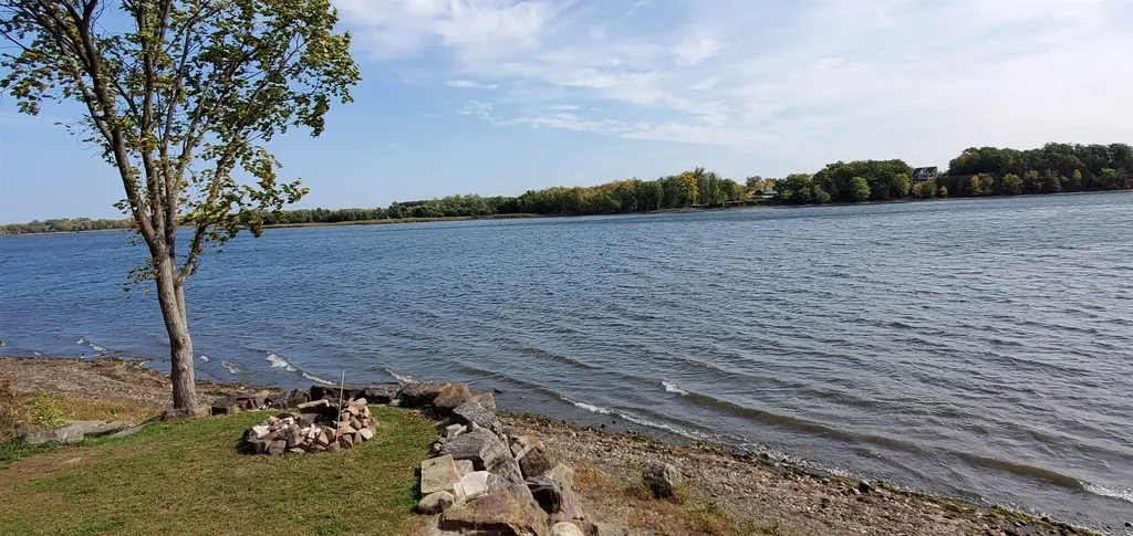 10 Macomber Point Alburgh VT 05440
