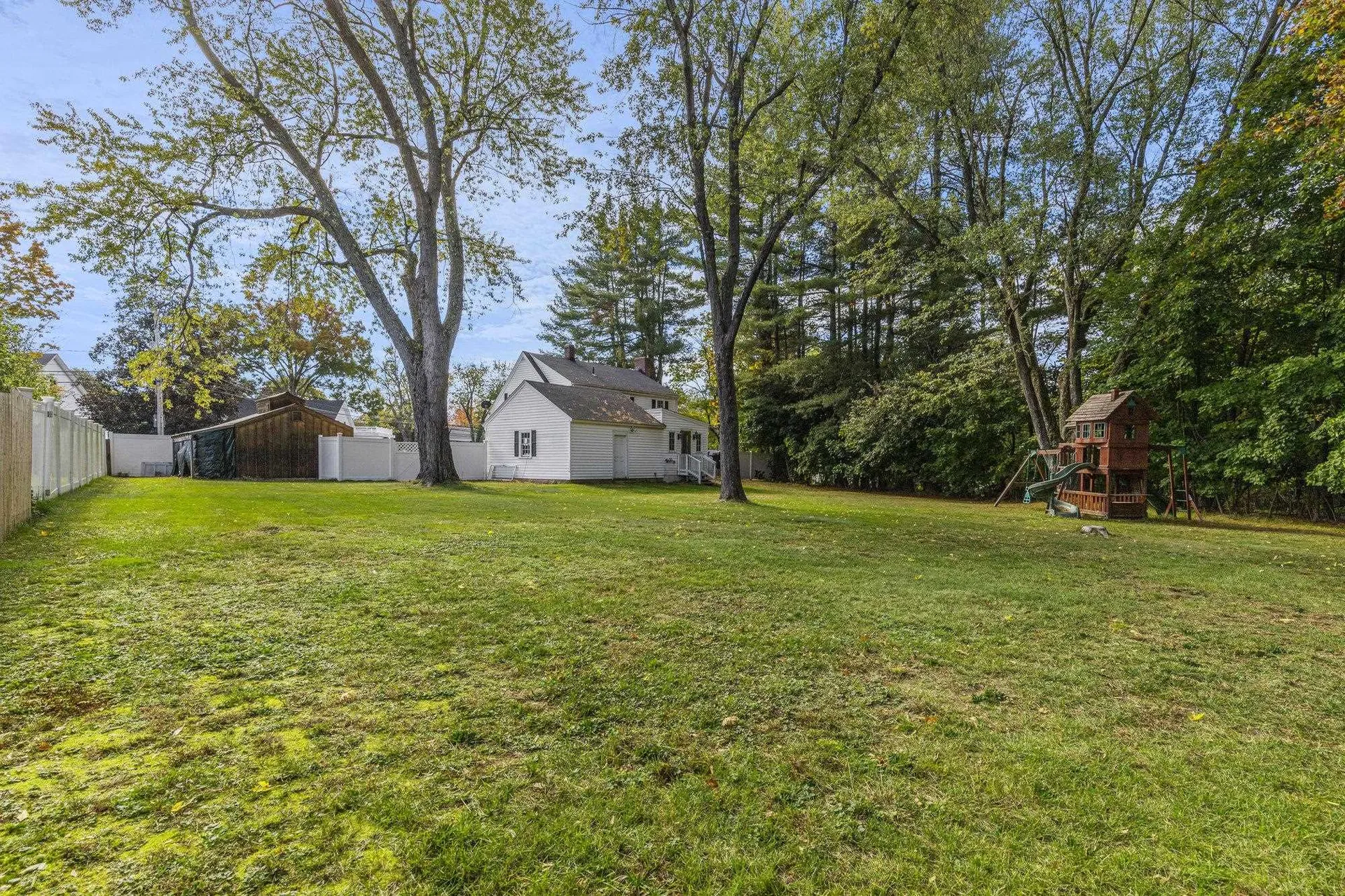 2 Whitehall Road Rochester NH 03867
