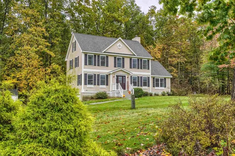 15 Glen Road Salem NH 03079